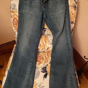 American eagle boyfriend jeans